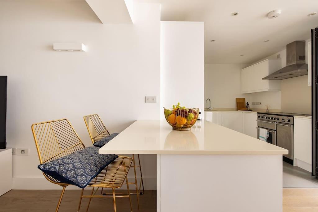 Wild Roses Serviced Apartments - Borough London Ngoại thất bức ảnh
