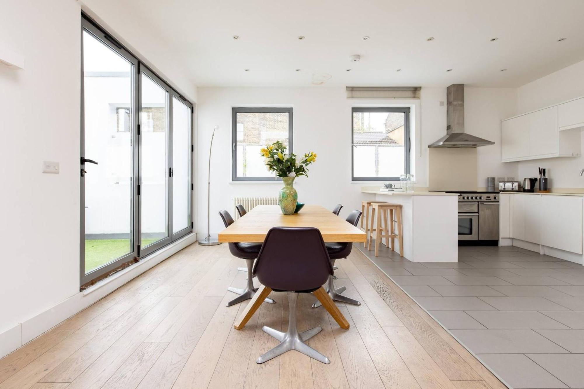 Wild Roses Serviced Apartments - Borough London Ngoại thất bức ảnh